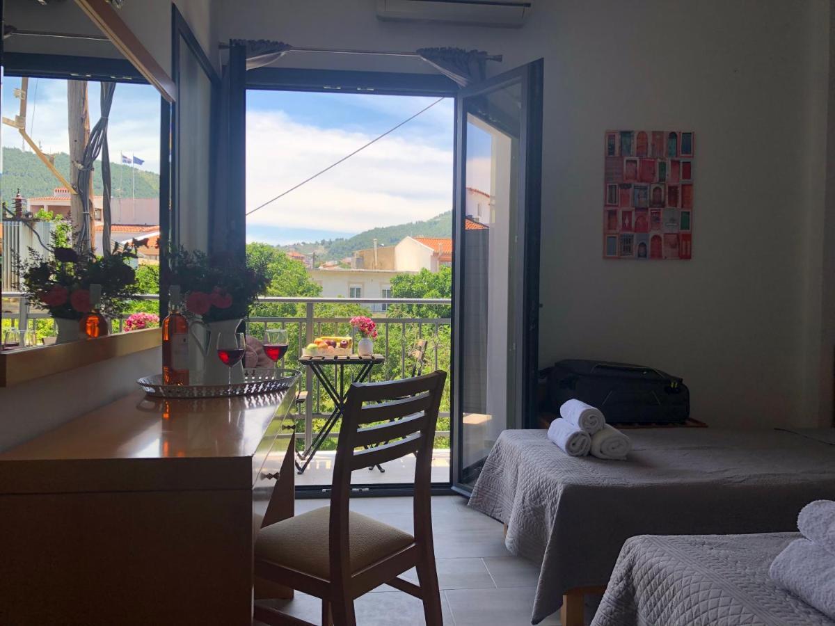 Central Guest House Skiathos Eksteriør billede